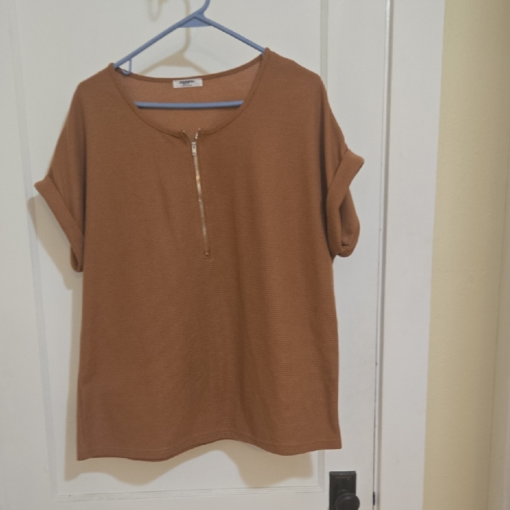 Caramel Colored Zippered Short Sleeve Blouse